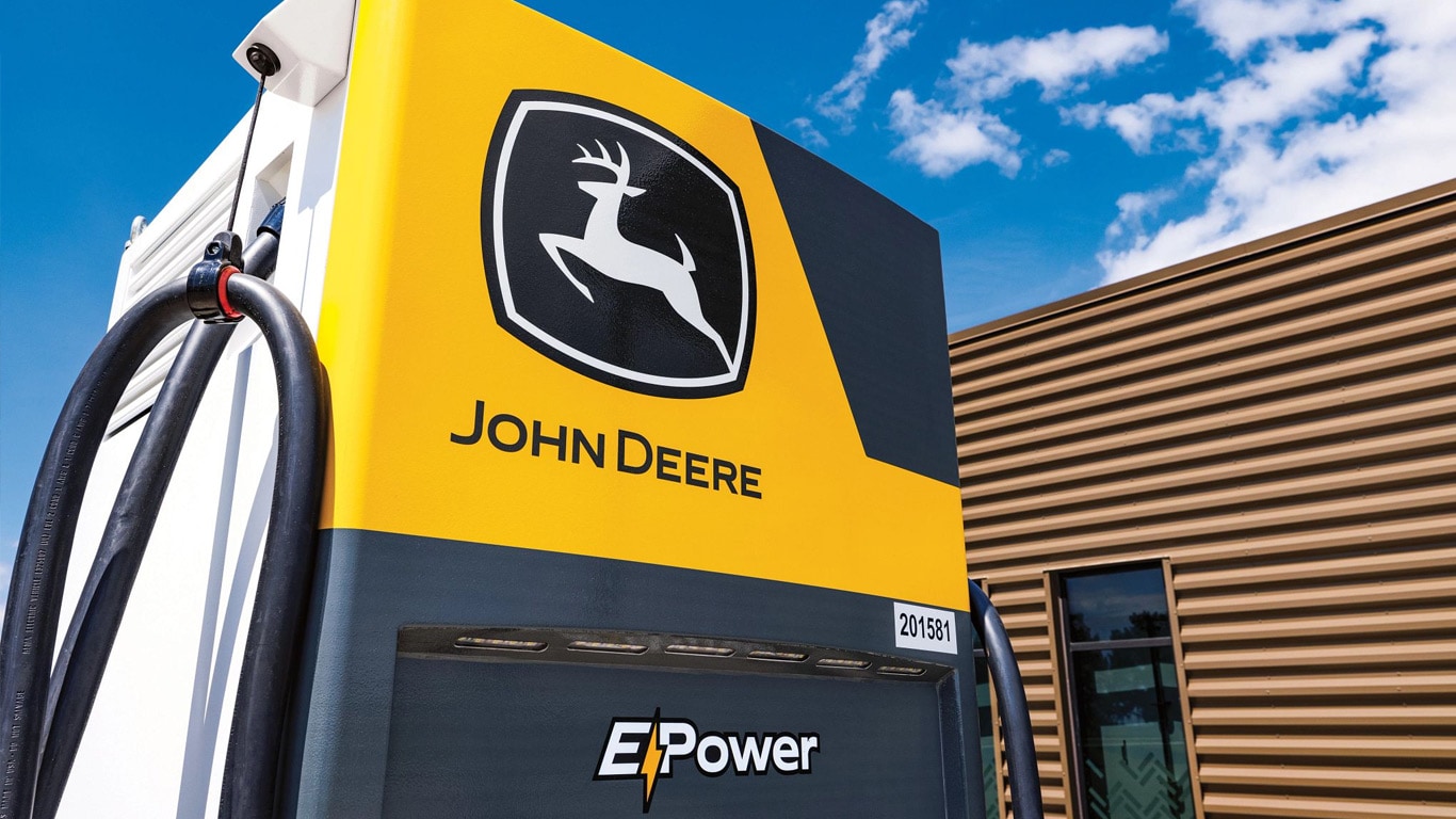 Krupni plan stanice za punjenje E-Power tvrtke John Deere