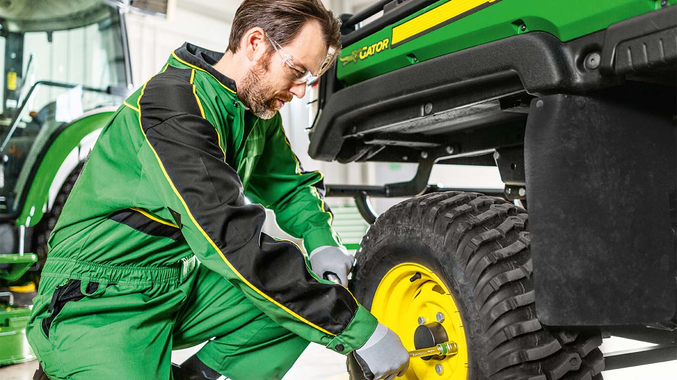 Expert Check Dijelovi I Servis John Deere Tt