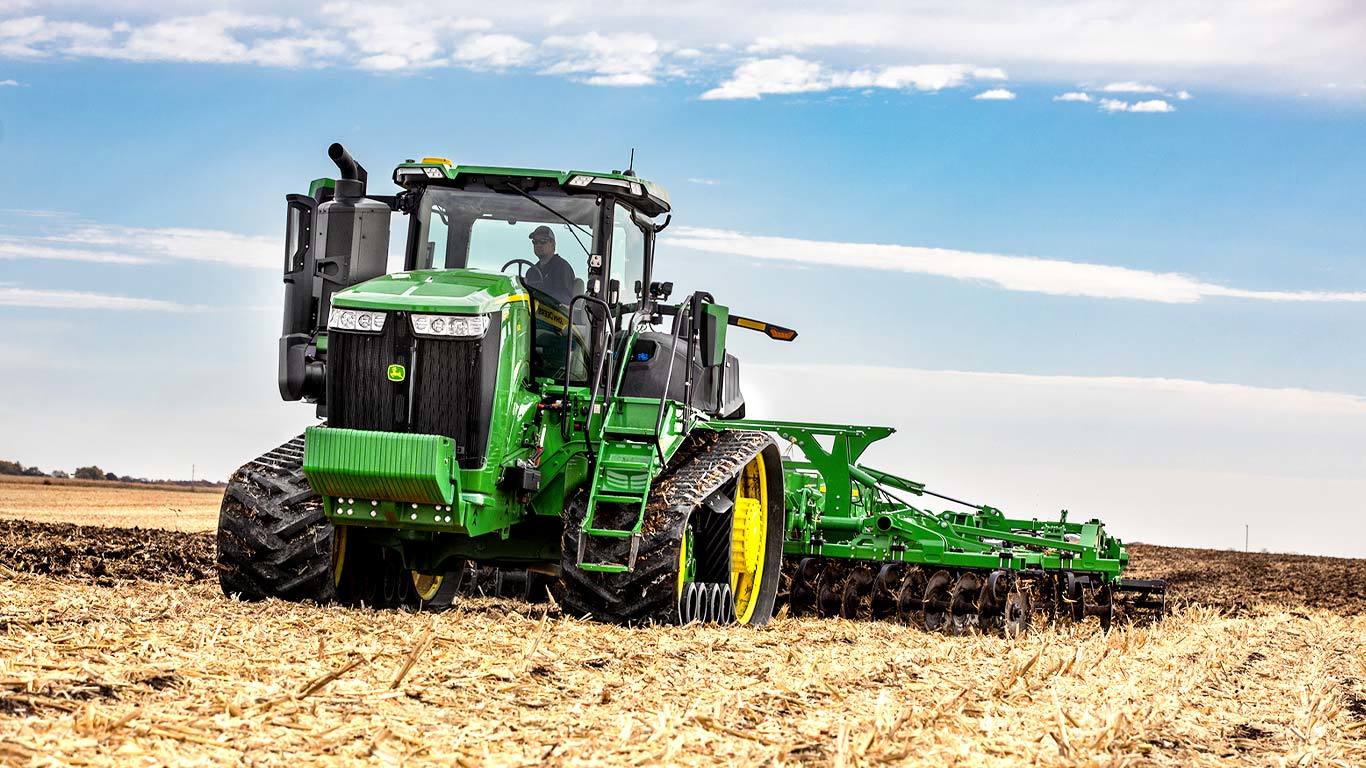  Traktor serije 9 l John Deere